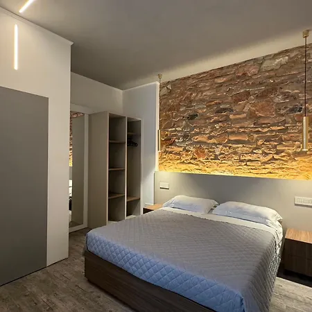 Piano Zero Apartment